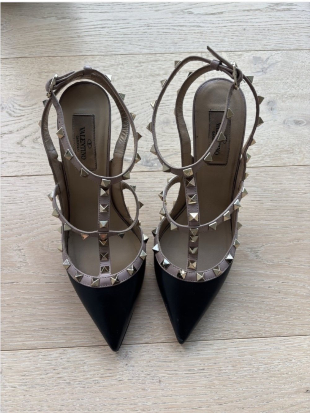 Valentino Black Rockstud Ankle Strap Pump Size 38, Authentic. - Picture 12 of 12